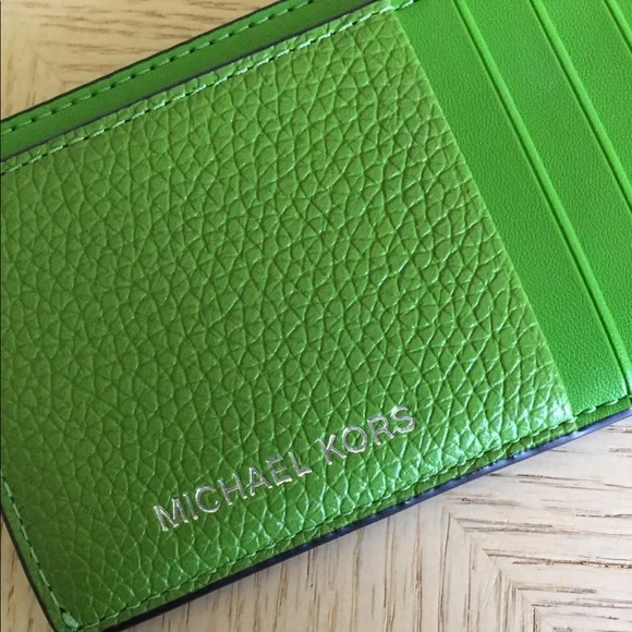 Michael Kors Cooper Jungle Green Leather Wallet - Picture 3 of 8